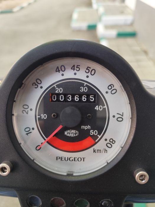Vand scuter Peugeot speedfight 2