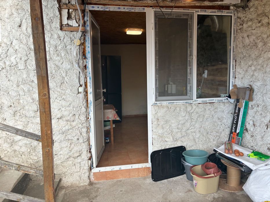 Продавам Готова Реновирана Къща за Живеене