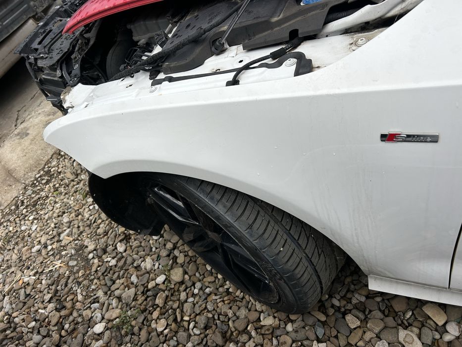 Aripă stânga față Audi A7 2013