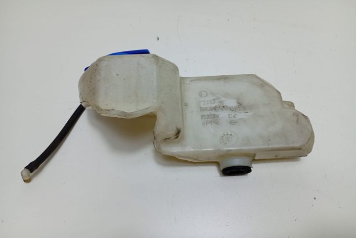 Vas  lichid parbriz 8E0955453 Audi A4 B6 seria