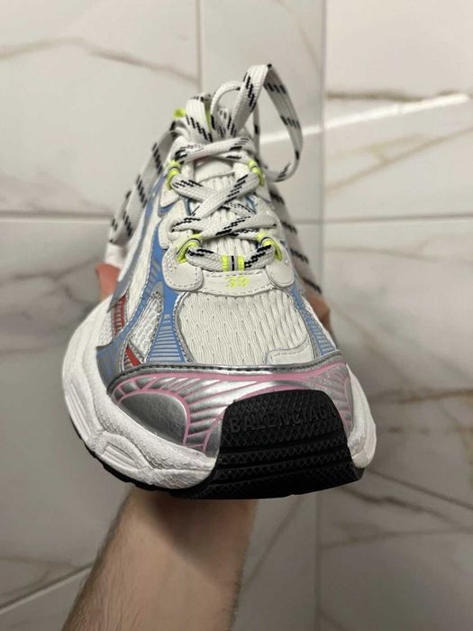 Balenciaga 3XL White Multicolor