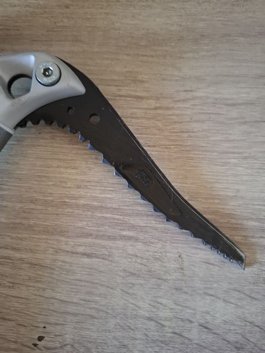 Piolet Petzl Quark 50 cm