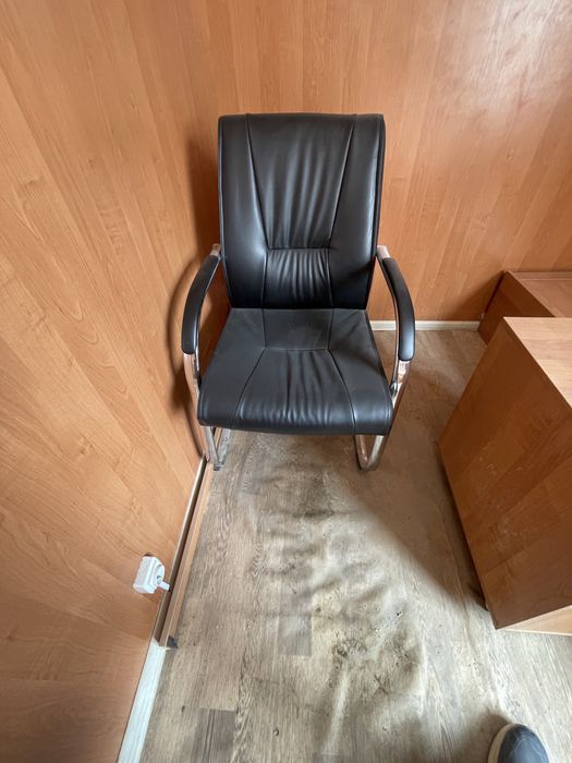 Продам офисное кресло