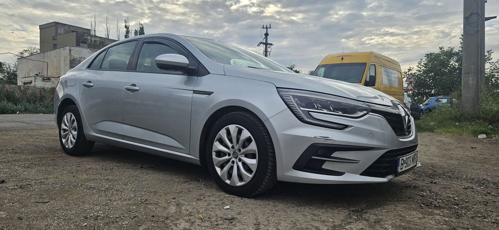 Renault Megane 4 an 2021 Sedan motor 1.3 TCE 140 CP