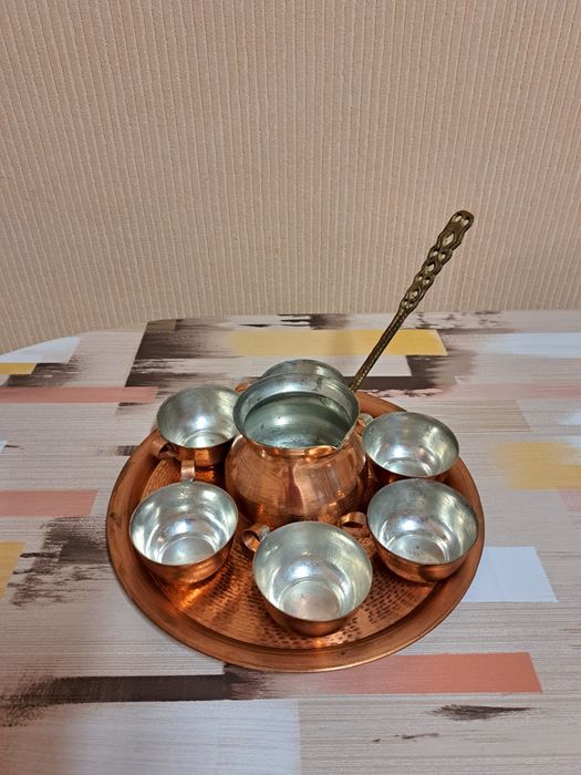 Меден сервиз за кафе