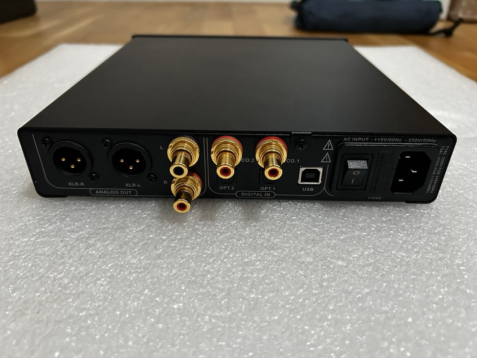 DAC Denafrips Ares II