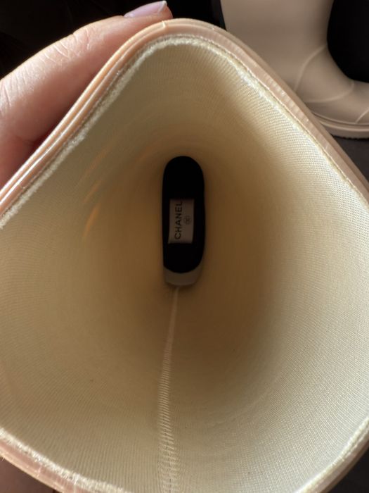 Дамски ботуши CHANEL чисто нови