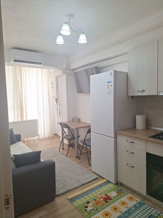 Închiriez apartament Visan