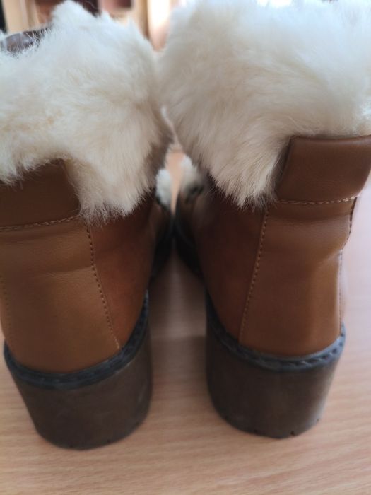 Топли боти с пух