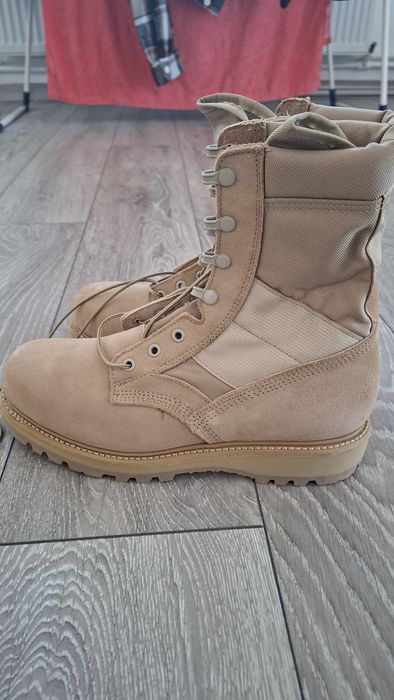 Bocanci militari mărimea 42