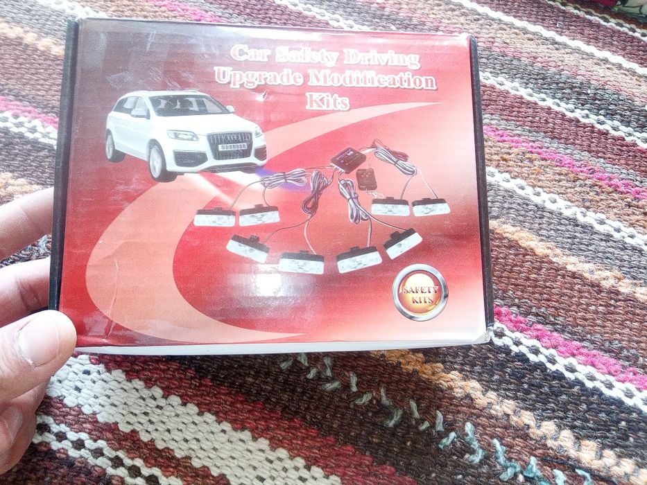 Megalka ko'k pultli yangi