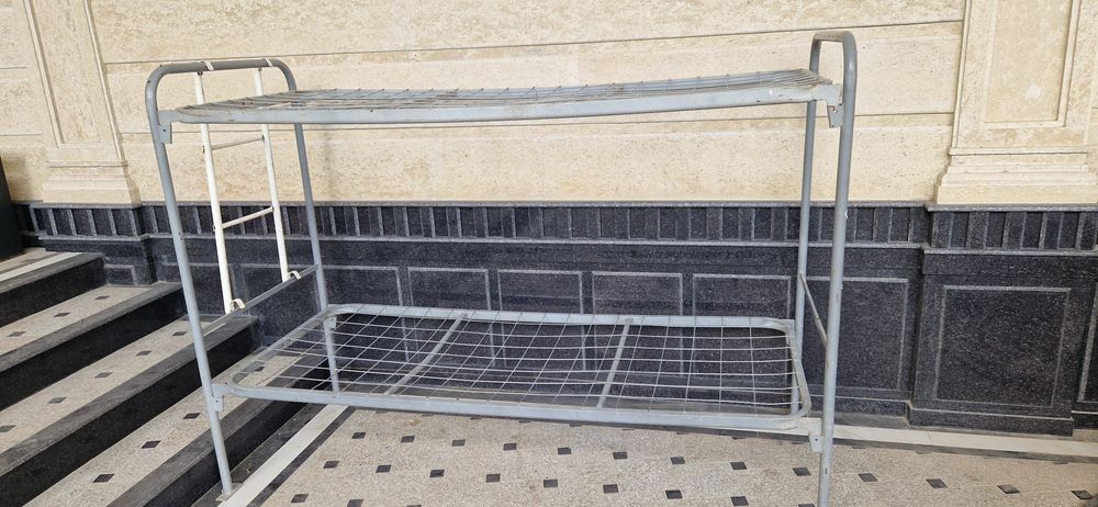 Продается двухярусные кроваты