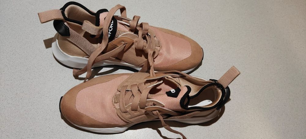 Sneakers Tom Ford originali luxury nr 40 cu cutie și saci protecție