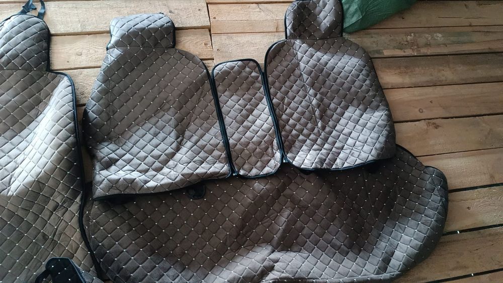 Продам Чехлы Lada Granta