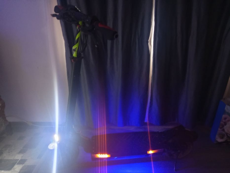 Vând/Schimb Trotineta electrica Smartgyro crossover x2 pro