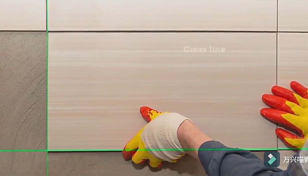 2г. гаранция,4D Лазарен нивелир-HILDA 16 лъча 2-Батерии,професионални