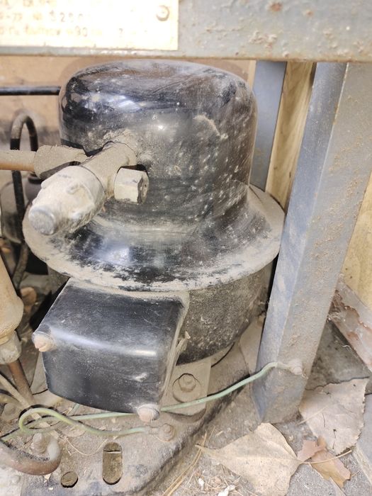 Холодильный компрессор