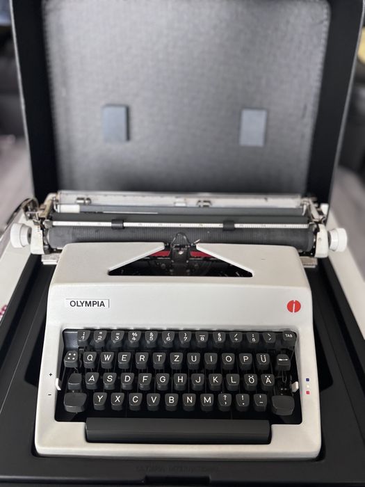 Olympia SM9 / masina de scris manuala