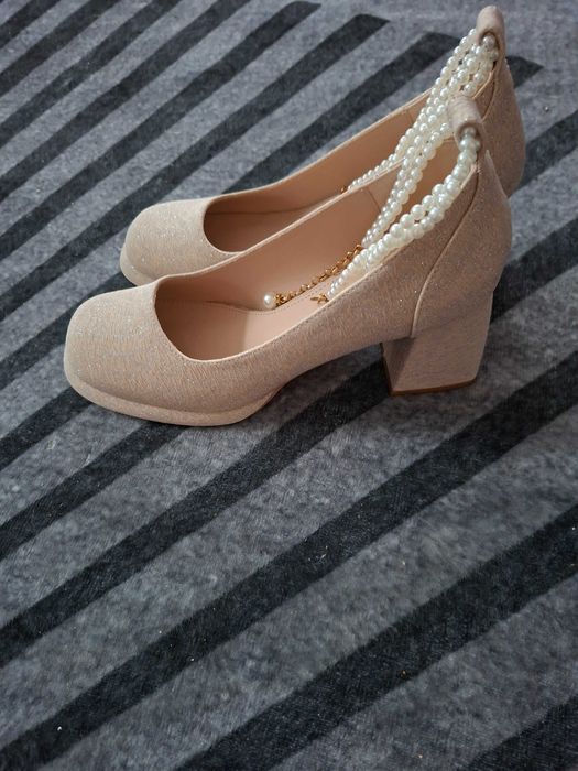 Нови официални обувки