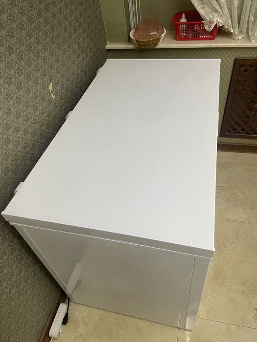 Продам Морозильник