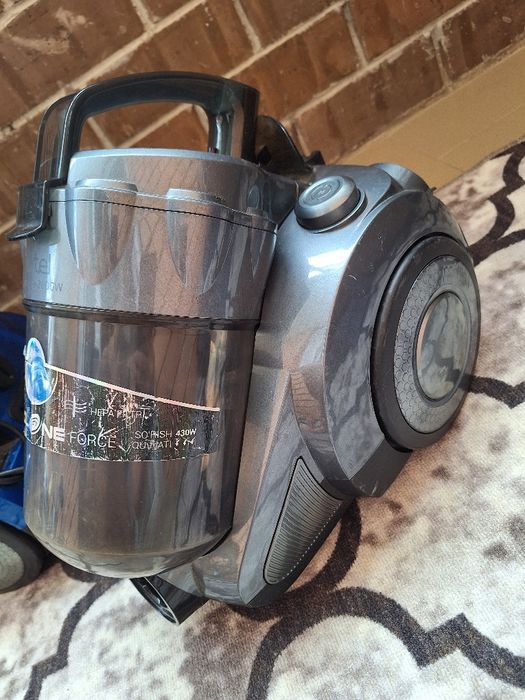 Пылесос Artel 2000W без трубы