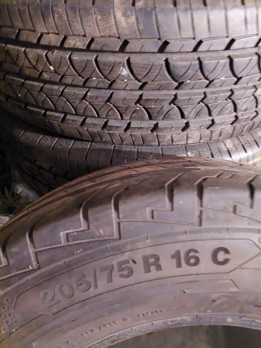 Vand anvelope 205/75 R16 vara