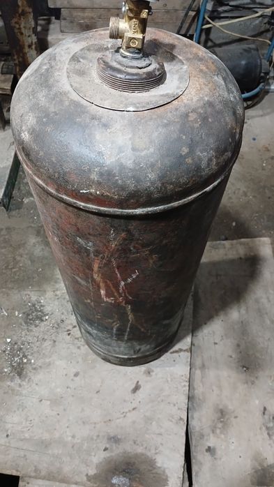 Продам газ балон 15000