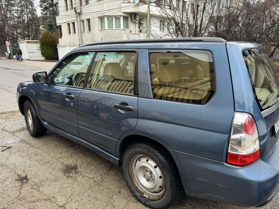 Subaru Forester 2000cc 92kw 12.2006; бензин/газ;231000км;4000€