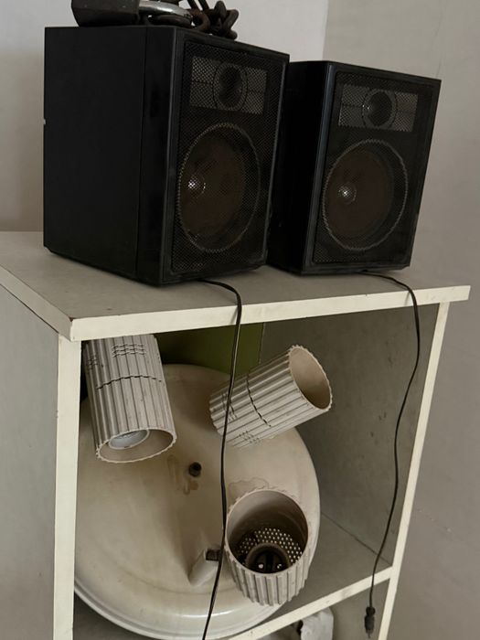 Видеоплеър, аудиокасетофон, тонколони, и др.