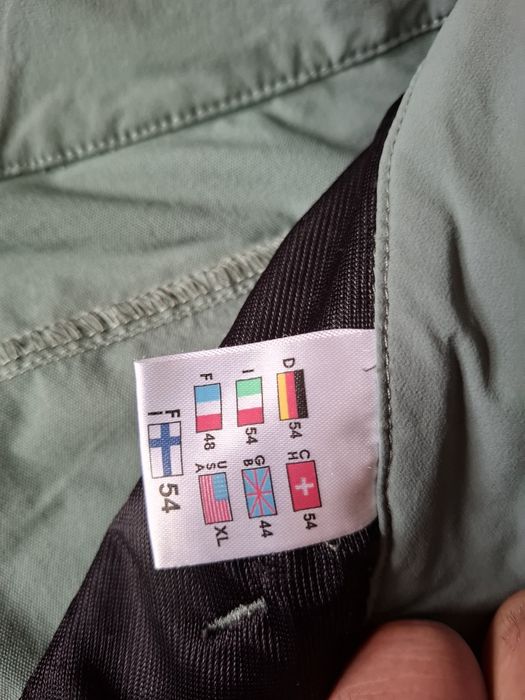 ISEPEAK мъжки къси панталонки  XL размер.