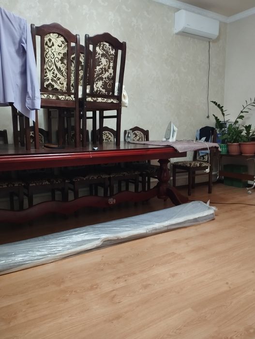 стол со стульями