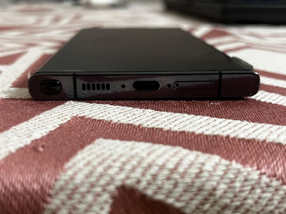 Продам самсунг S24 ultra