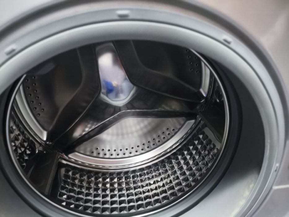 Продам стиральную машину