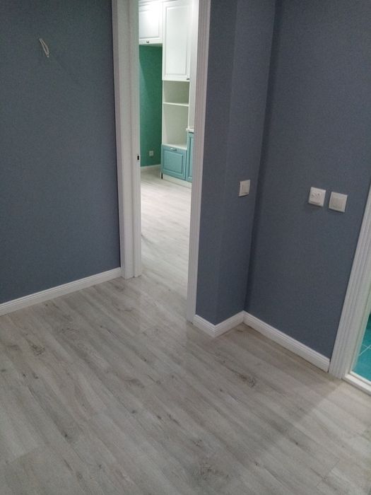 Установка плинтуса., МДФ, полиуритан, пластик, арбитон. - Отделка ...