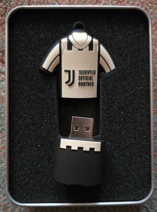 Stick Juventus 15GB - USB Flash Drive 2.0 Official Design