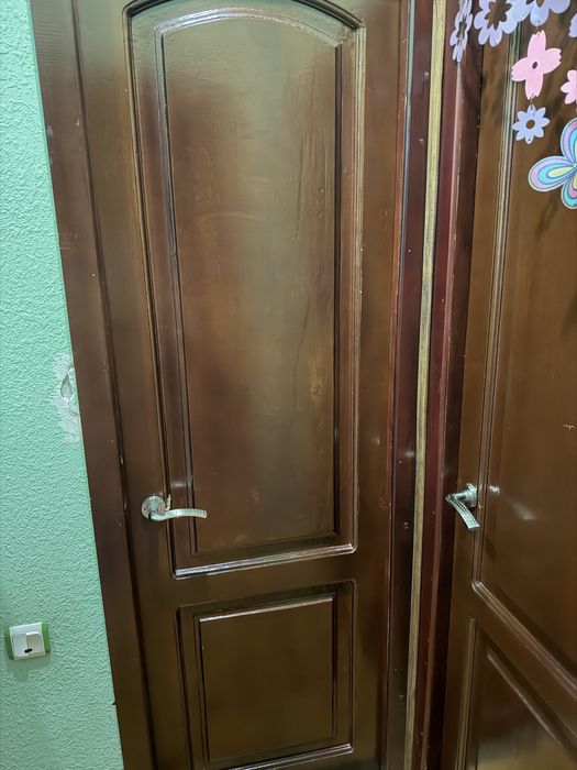 Деревянные двери