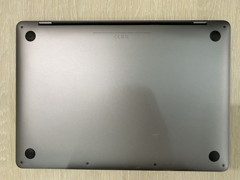 macbook pro 13 2017 в отличном сост