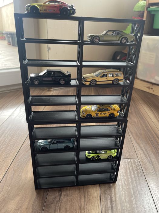 Стойка/ рафт за колички