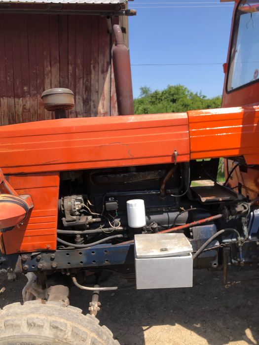 Vând Tractor U650