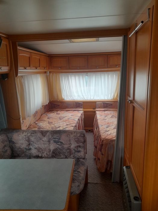 продавам Каравана