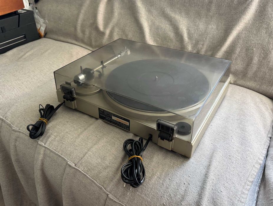 Pickup AIWA AP D35E automatic cu doza Audio Technica si curea noua