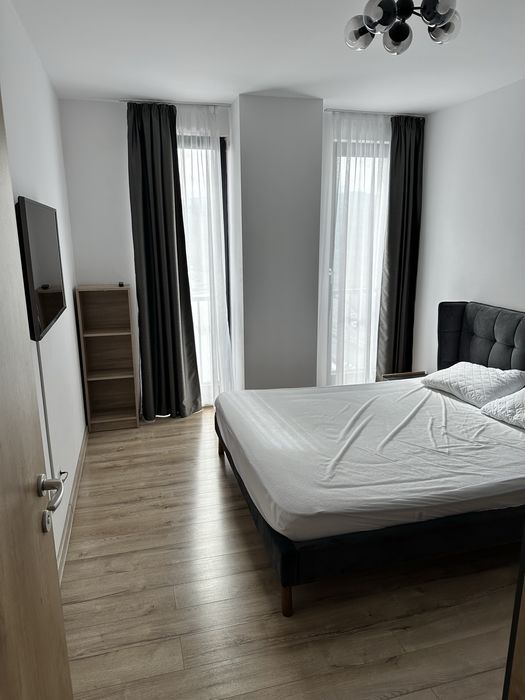 Inchiriez apartament 2 camere str Frunzisului