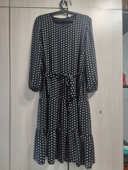 Продаю платья одно платье 8,000 тг