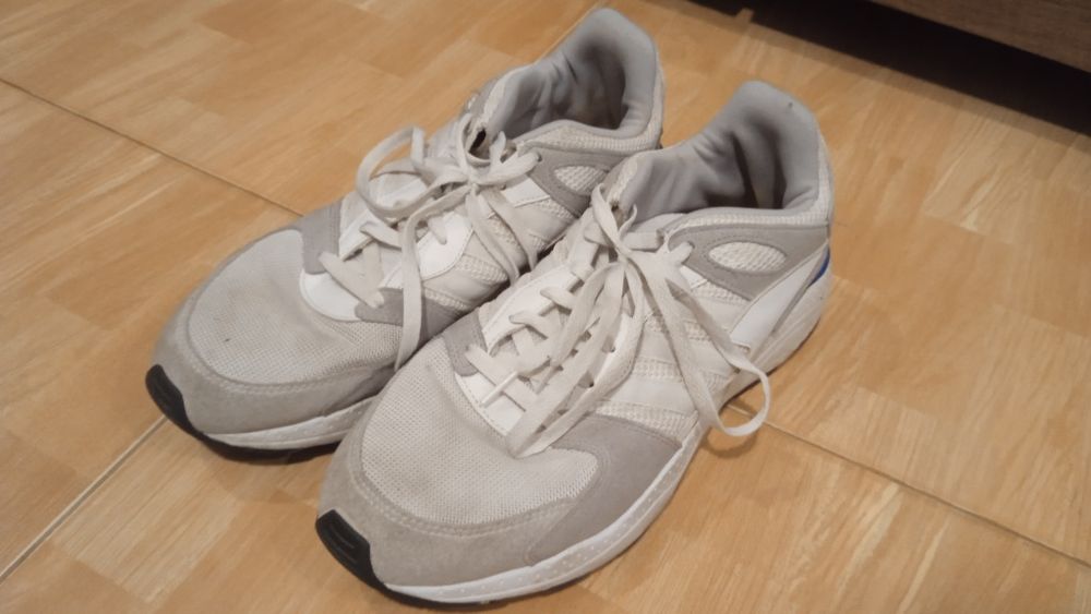 Pantofi sport Adidas Cloudfoam alergare, piele, talpa antisoc, Vietnam