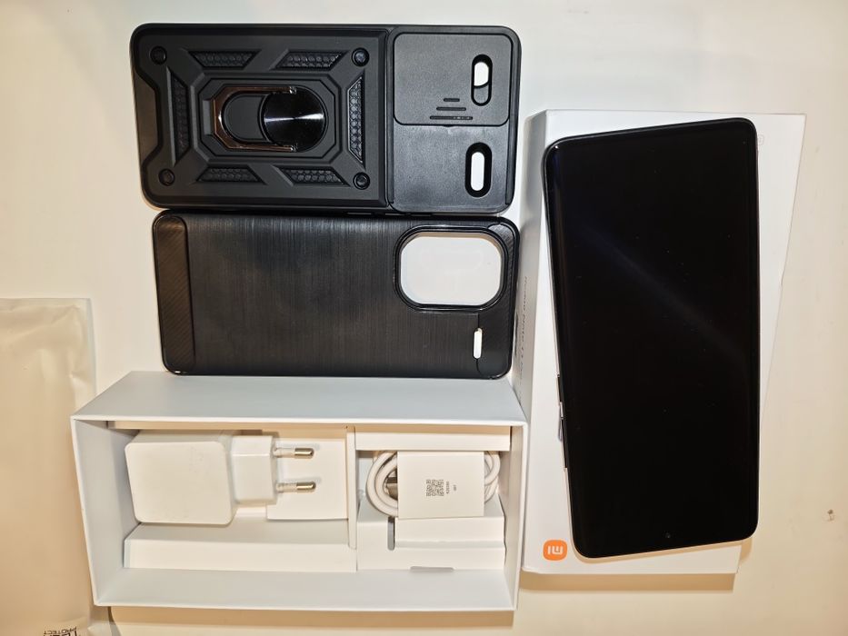 Telefon XIAOMI Redmi Note 13 Pro Plus 5G, 8GB RAM,Dual SIM, Black