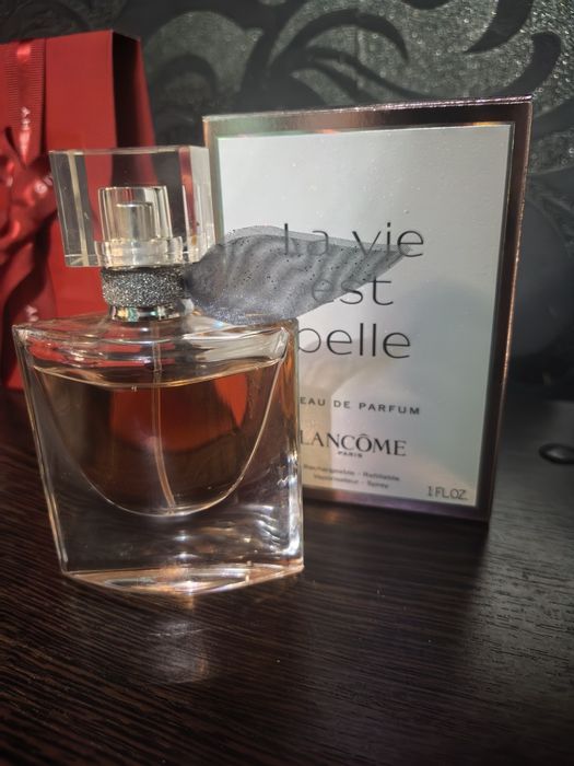 Продам парфюм оригинал