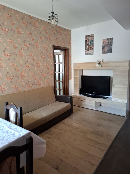 Inchiriez apartament 2 camere