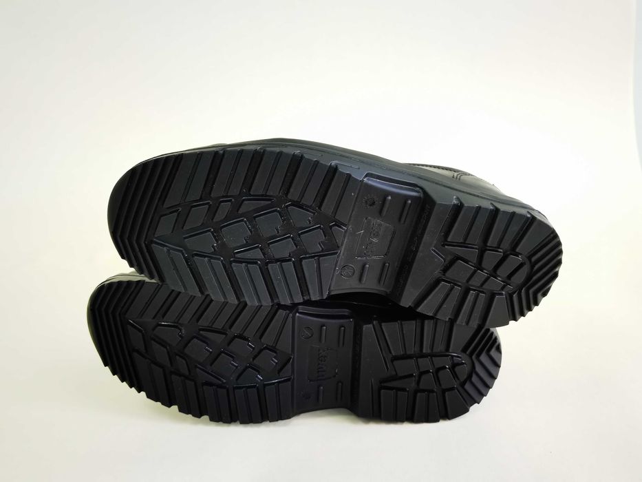 Bocanci PIELE 45 46 UVEX Ghete Protectie bombeu metalic munca Ca NOI