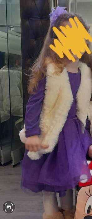 Пухкав бял елек Carnival Kids