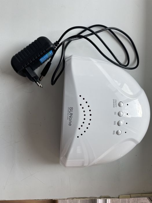 Продам лампу для маникюра